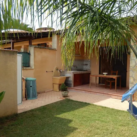 Ippocampo Villa Campofelice Di Roccella